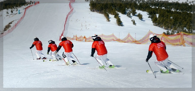 Uluslararası Kayak Federasyonu Kongresi 2021 yılına ertelendi