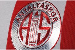 Antalyaspor’da ayrılık! Tamer Tuna…